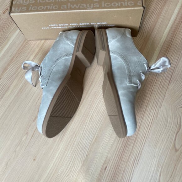 New Dr. Scholl's Hello Oxford, Sand, 7.5 - Picture 4 of 8